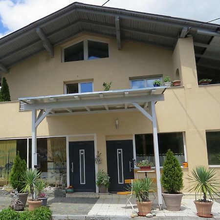 Ferienwohnungen Irmgard Olipitz Velden am Woerthersee Exterior photo