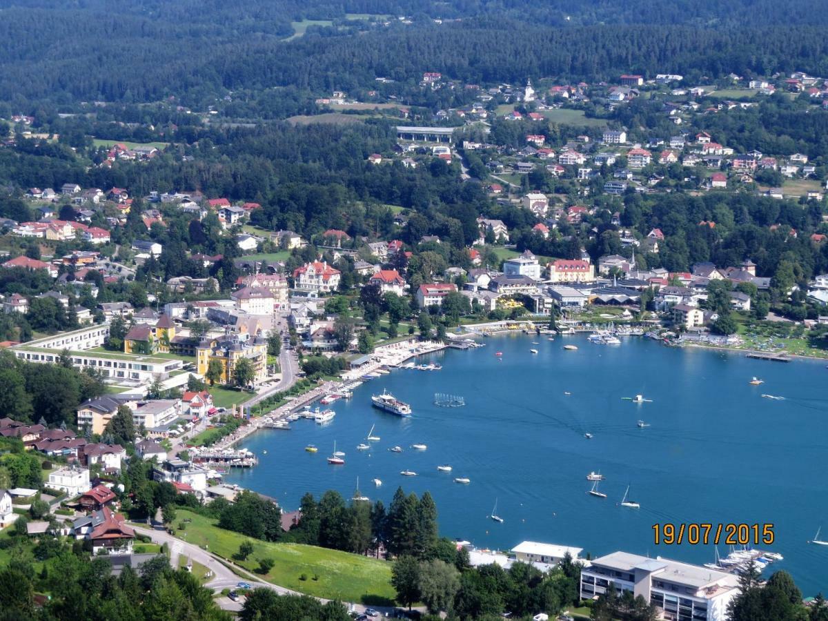 Ferienwohnungen Irmgard Olipitz Velden am Woerthersee Exterior photo